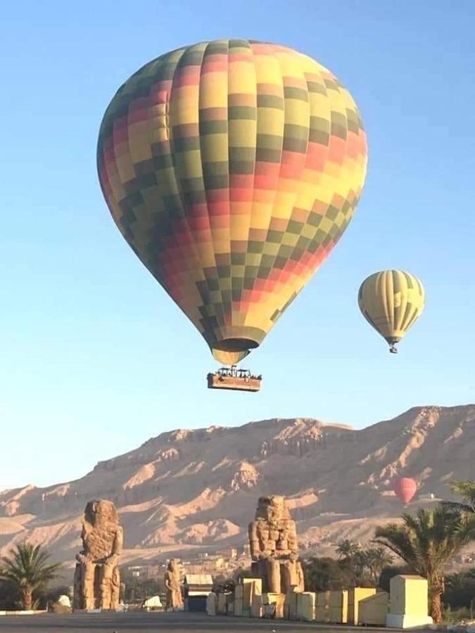 Bob Marley Bed & Breakfast & Restaurant Luxor Exterior foto